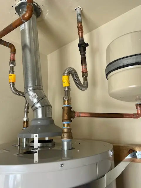 Water heater installation and plumbing repair in Rincon